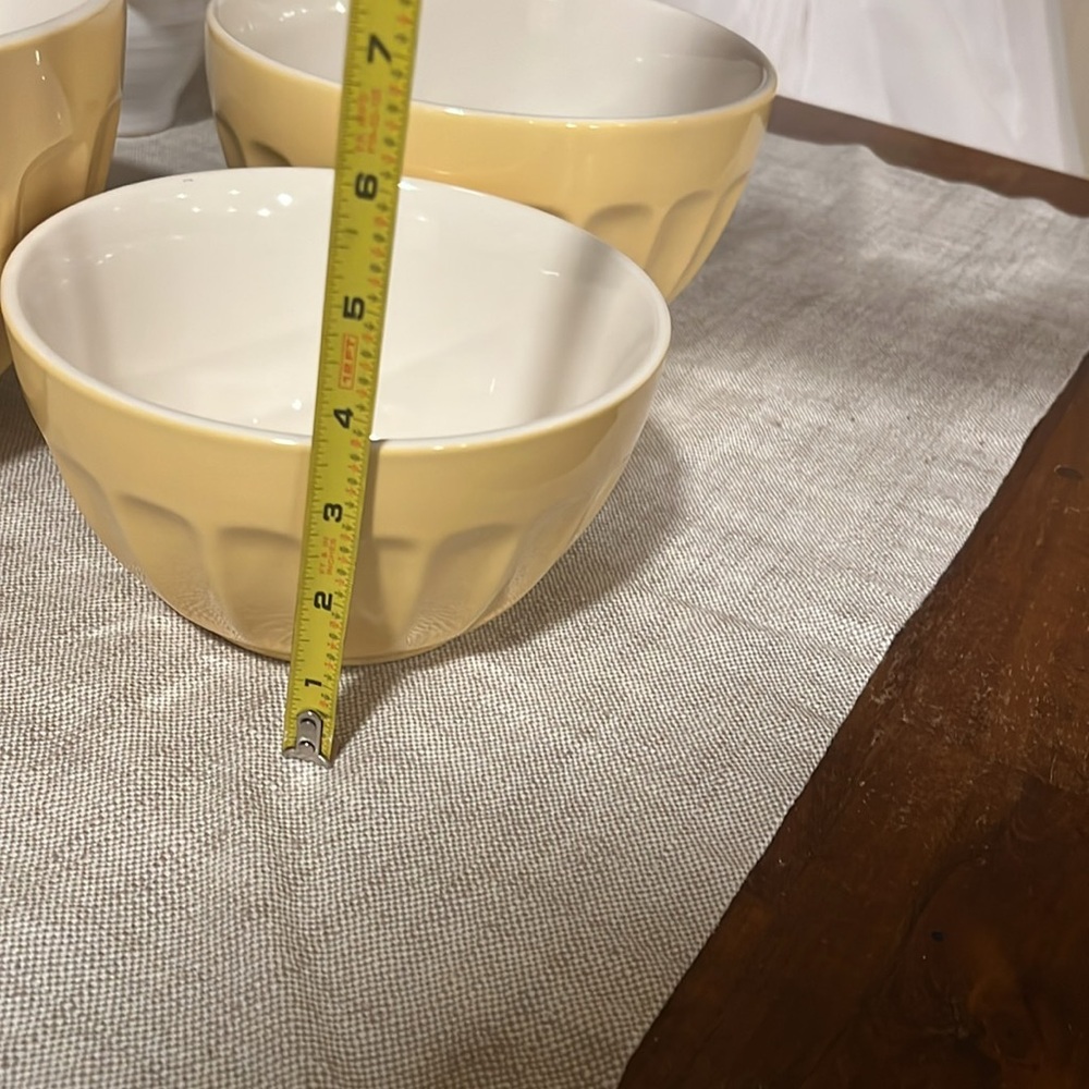 Williams-Sonoma Yellow Ceramic Bowls - Fluted Design - Picture 7 of 12